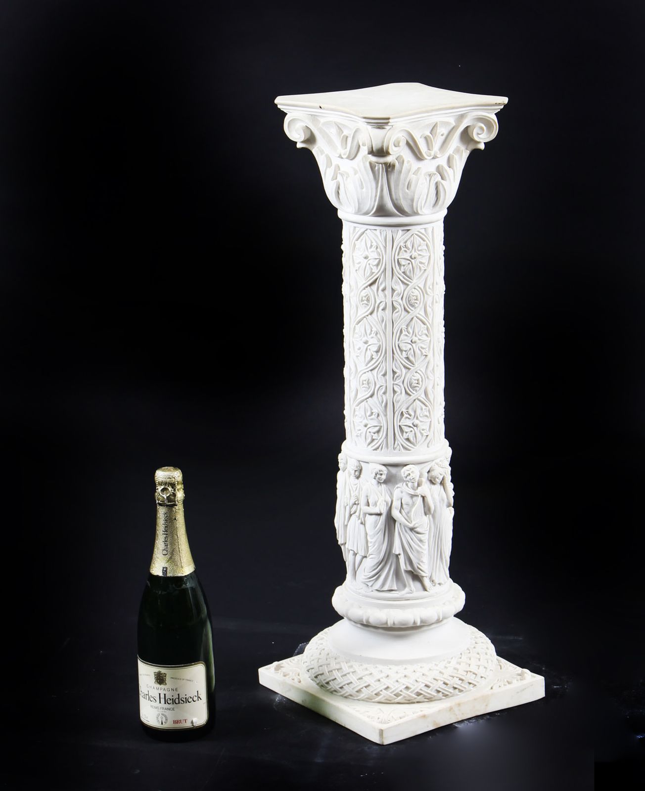 photo vinterior Vintage Composition Marble Bust Of Apollo On A Pedestal 20th Century