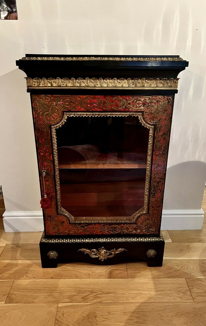 Fine Quality Victorian French Boulle Display Cabinet photo for sale