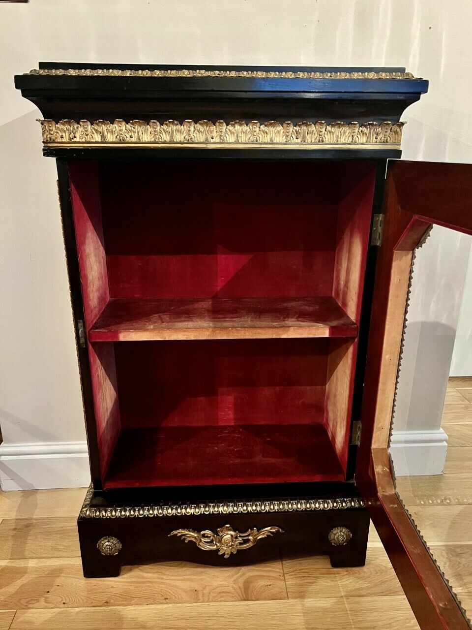Fine Quality Victorian French Boulle Display Cabinet photo Furniture