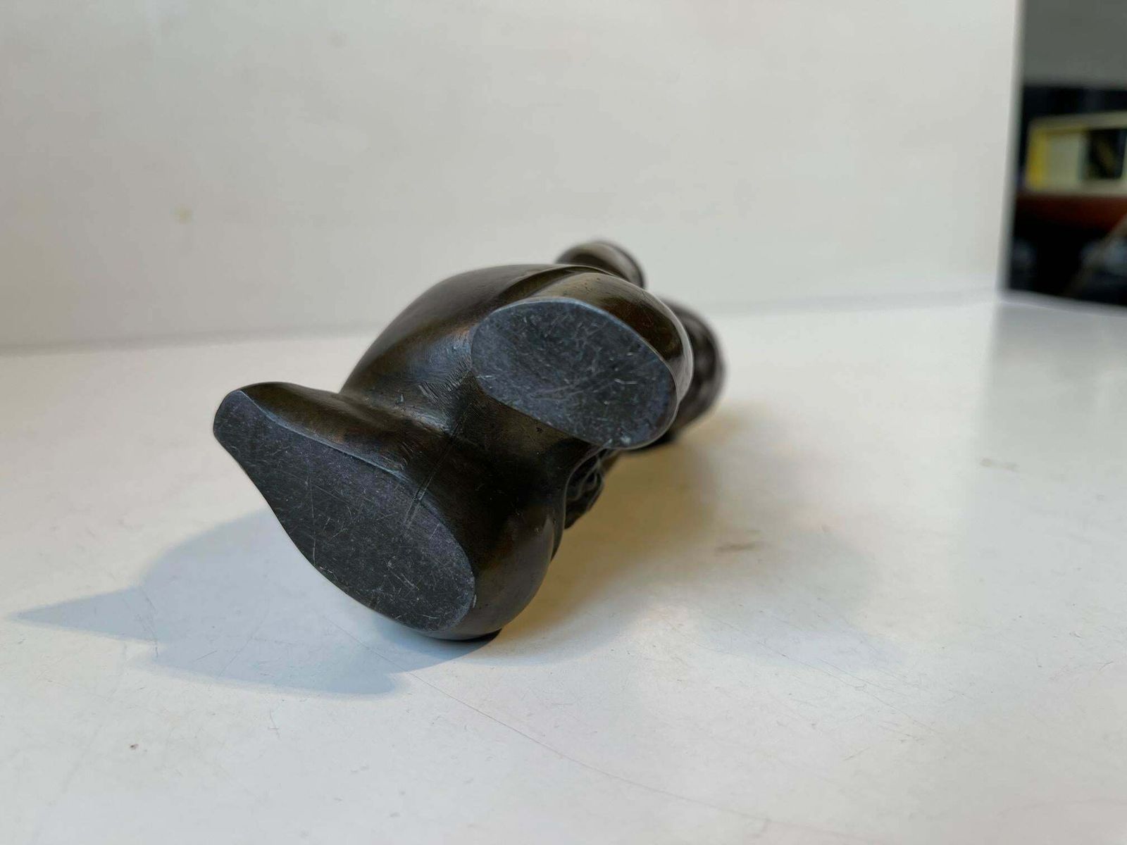 Scandinavian Bronze Figurine Of Inuit Girl With Flowers 1930s photo vinterior