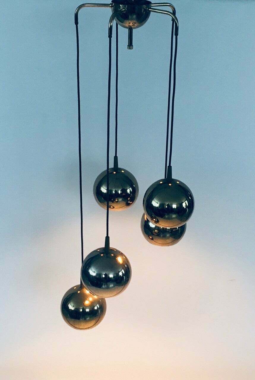 Mid Century Design Cascade Gouden Ballen Hanglamp, Jaren 1980, Italië photo vinterior