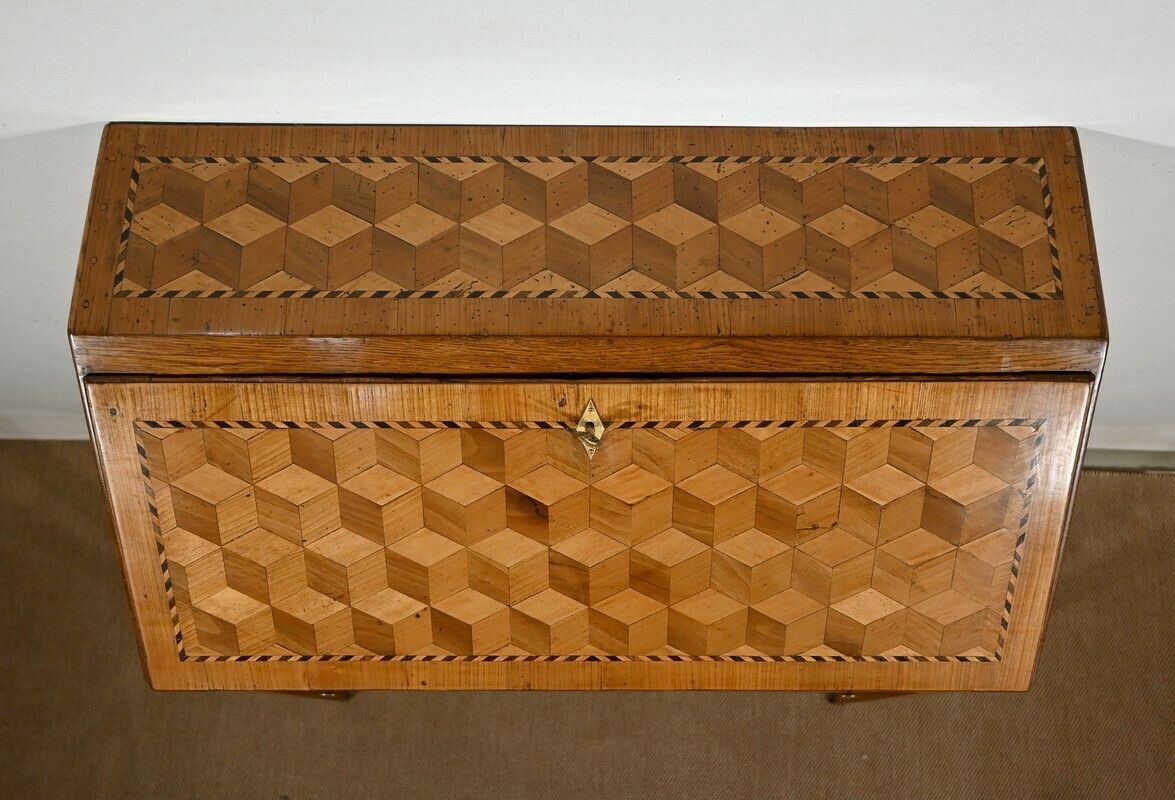 Sloping Oak Desk, Directoire Style 2nd Part Of The 19th Century photo vinterior