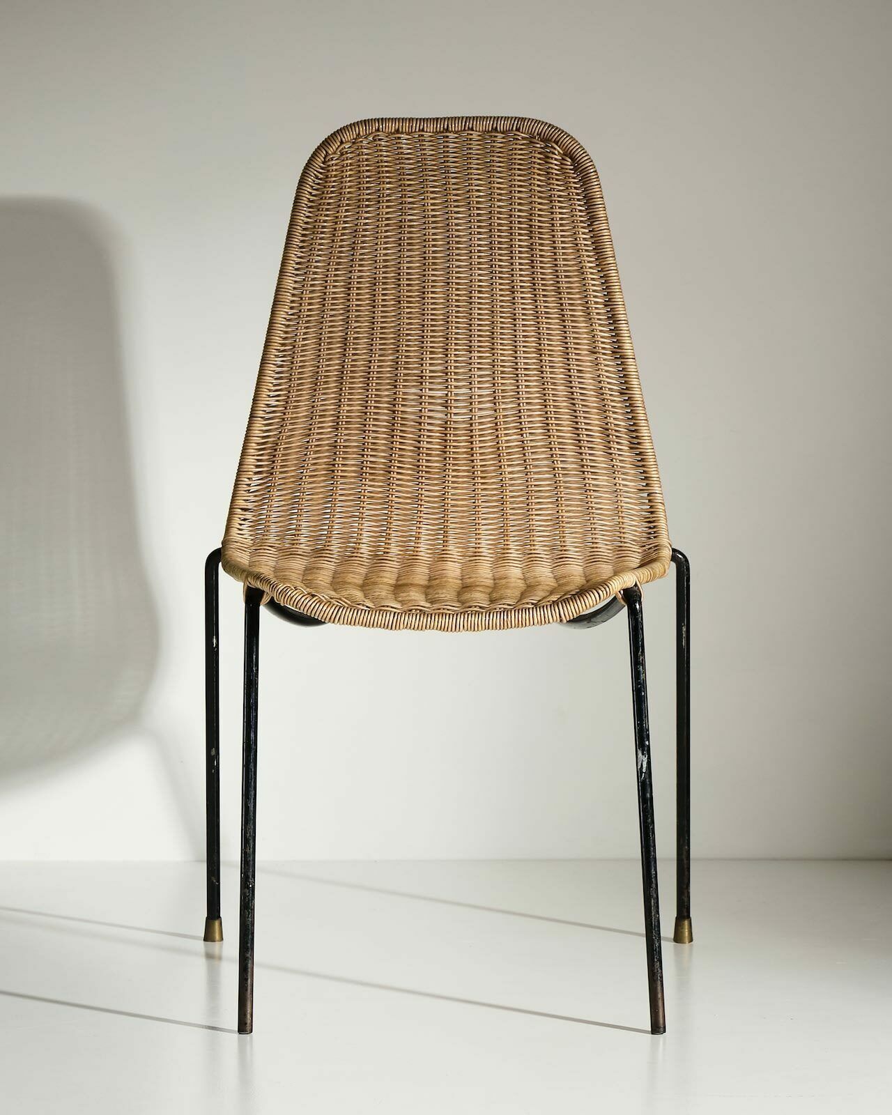 Mario Rinaldi Pair Of ‘Lumi’ Chairs photo vinterior