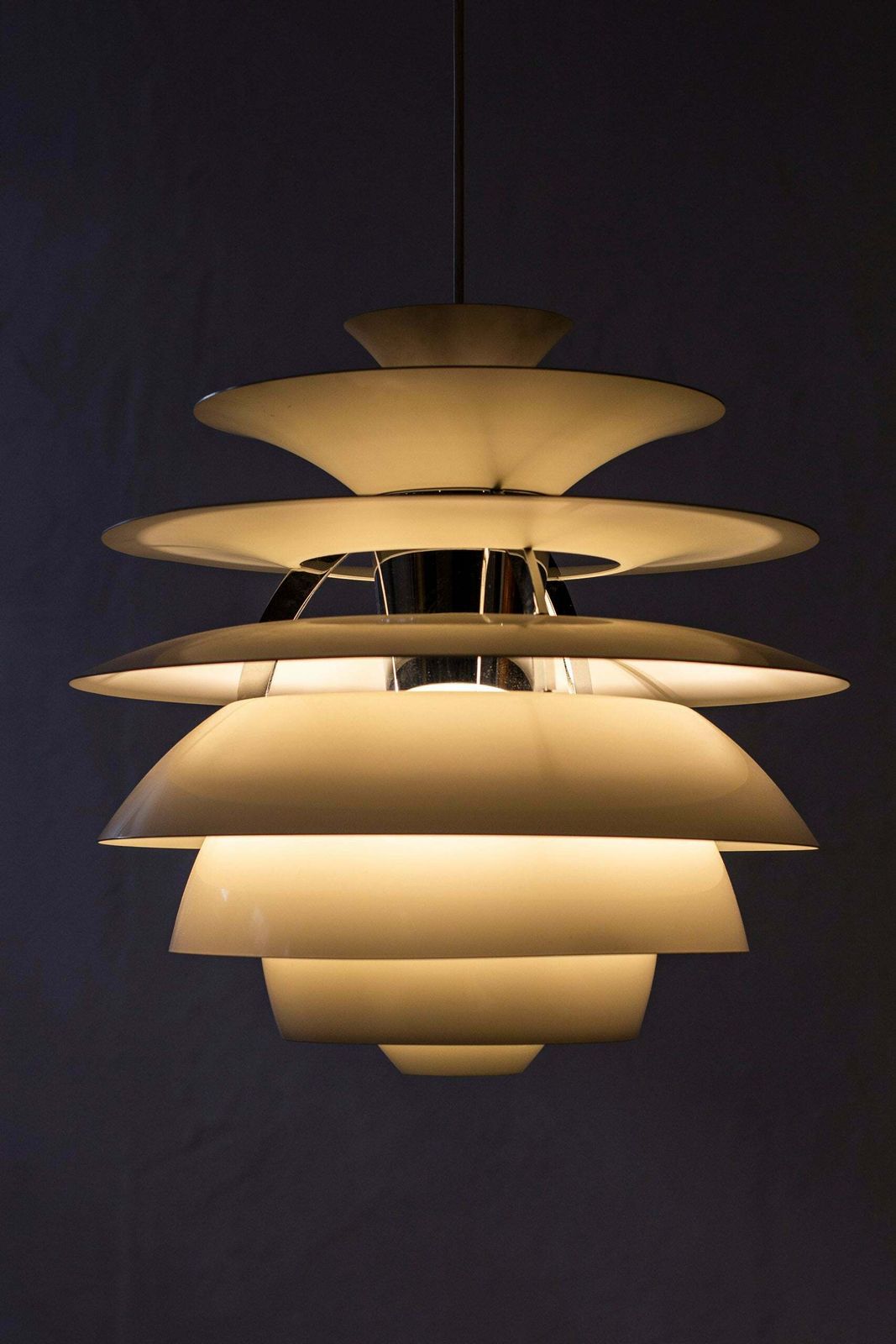 "Ph Snowball" Hanglampen van Henningsen photo vintage