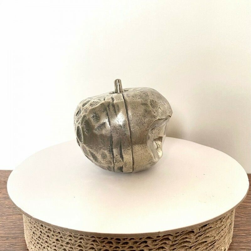 Appelsculptuur Van A. Pisani, Jaren 1970 photo 395.0