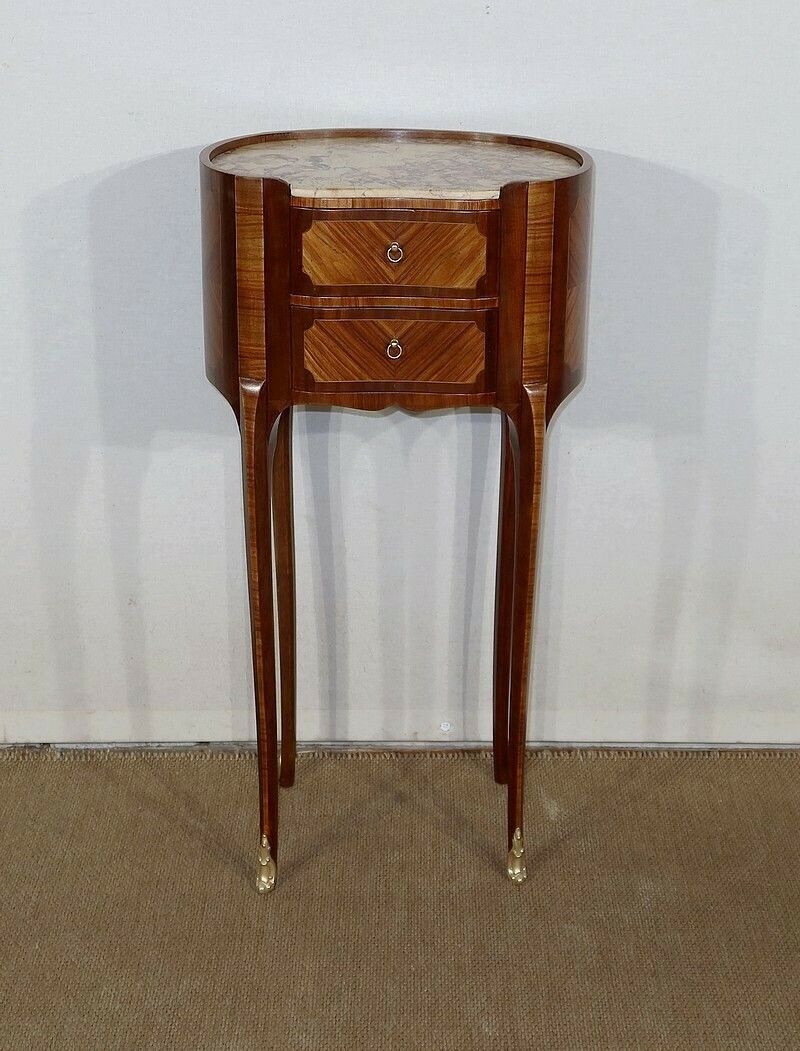 Elegant Small Kidney Table, Early 20th Century