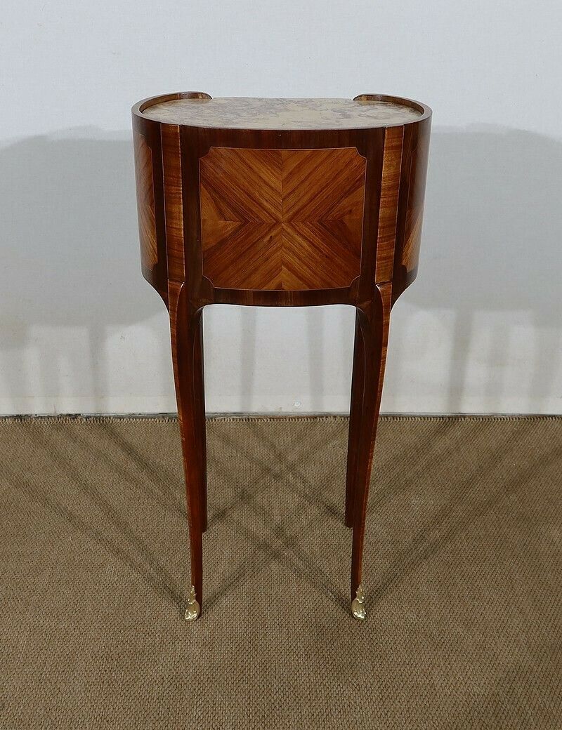 photo buy Elegant Small Kidney Table, Early 20th Century