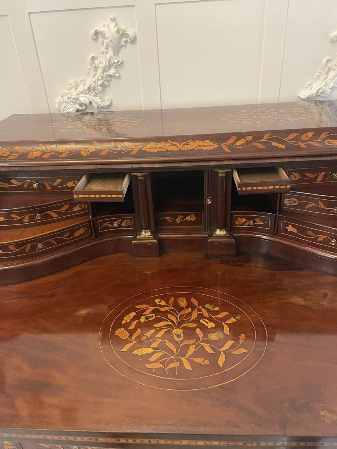 10250.0 Antique 18th Century Quality Mahogany Floral Marquetry Inlaid Cylinder Bureau photo