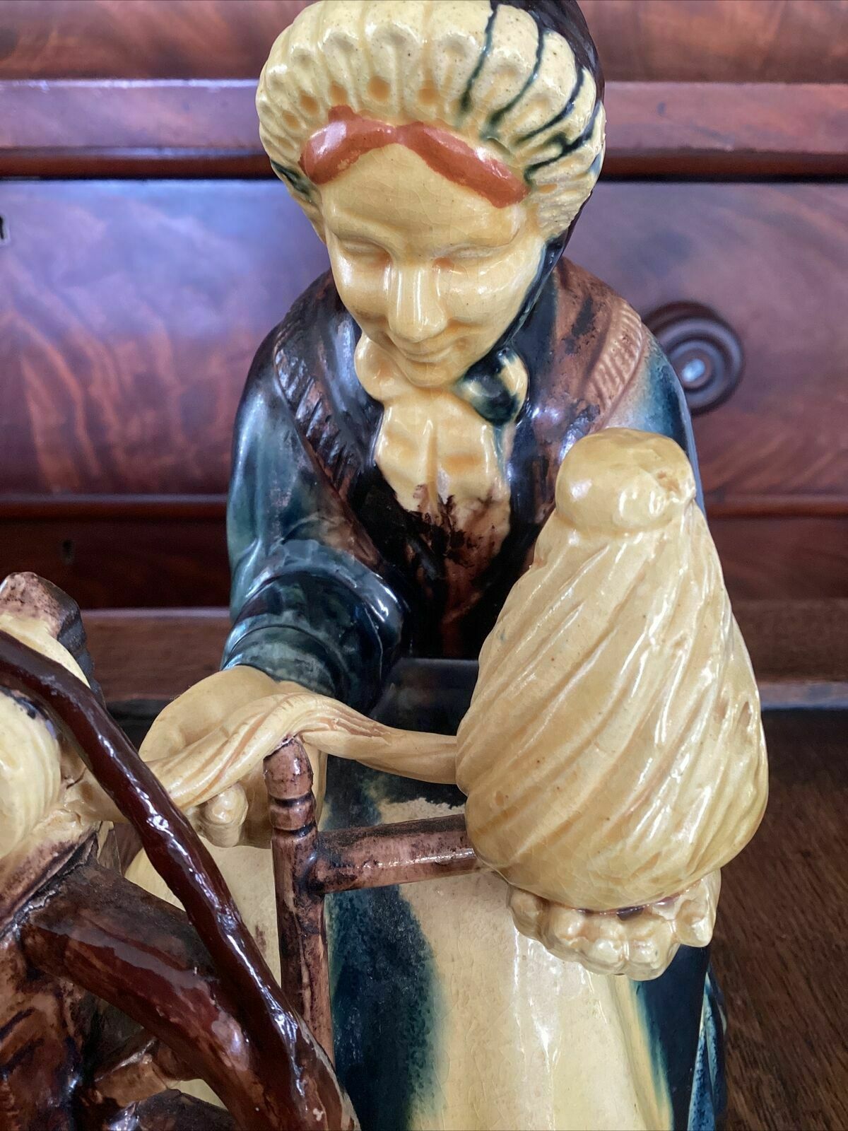 photo vintage Early 20th C Continental Bisque Pottery Figurine. Dutch Woman Spinning Yarn