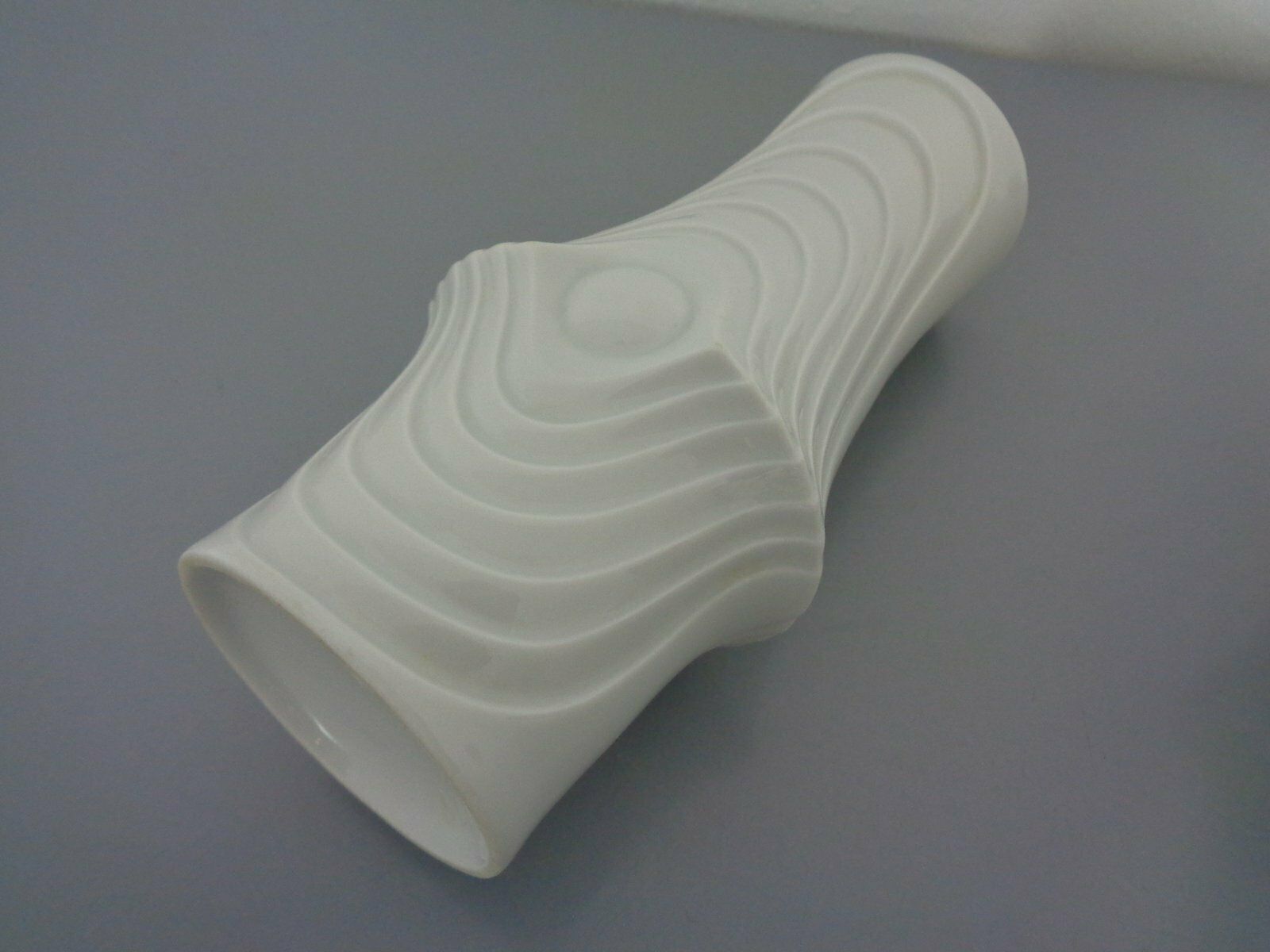 211.0 Space Age Op Art Vases From Royal Kpm, 1960s, Set Of 2 photo