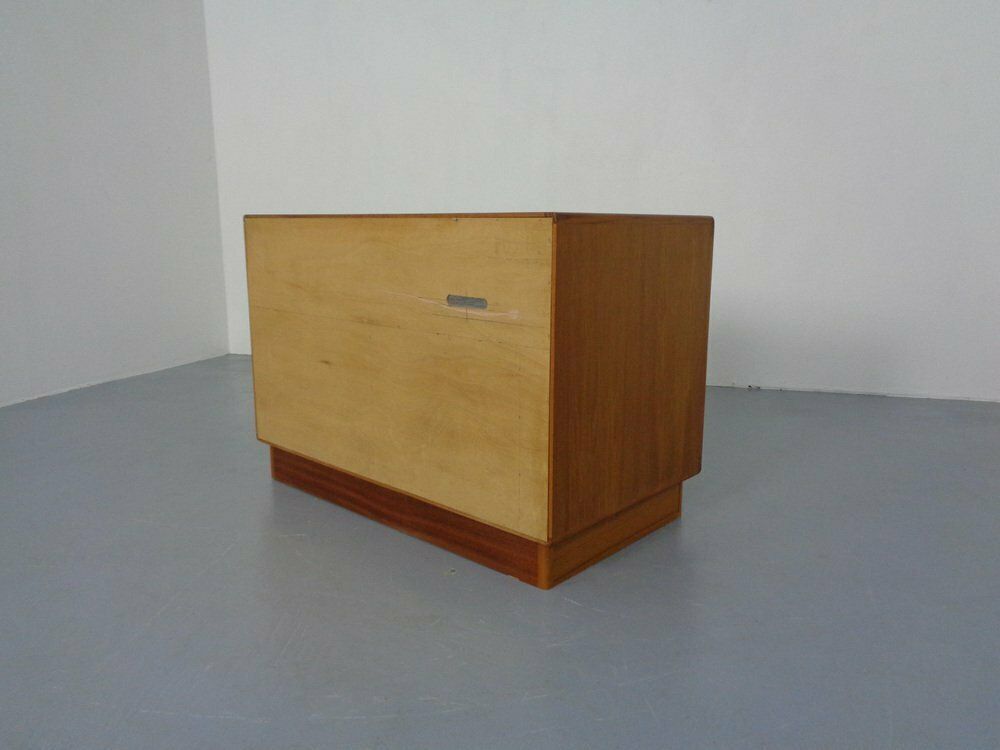 photo vintage Small Teak Tambour Media Sideboard From Dyrlund, 1970s