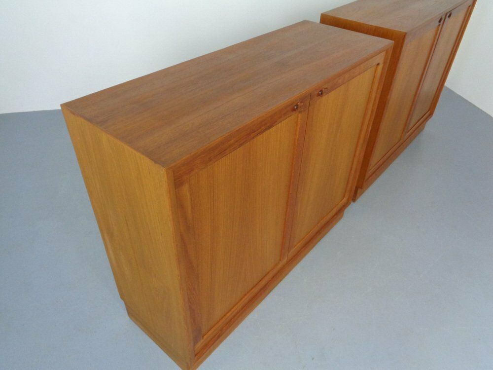 photo vintage 1 Large Teak Chest By H. W. Klein For Bramin, 1960s