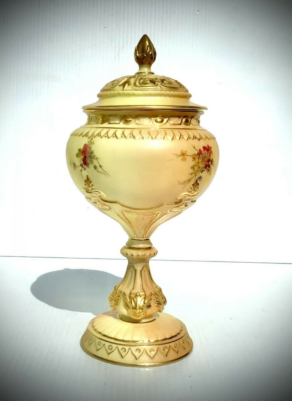 Antique Royal Worcester Blush Ivory Pot Pourri Pedestal Vase photo furniture