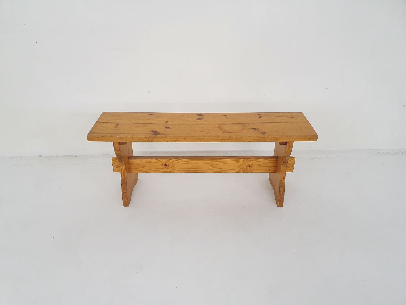 Scandinavisch Modern Grenenhouten Bank, Jaren 1960 photo for sale