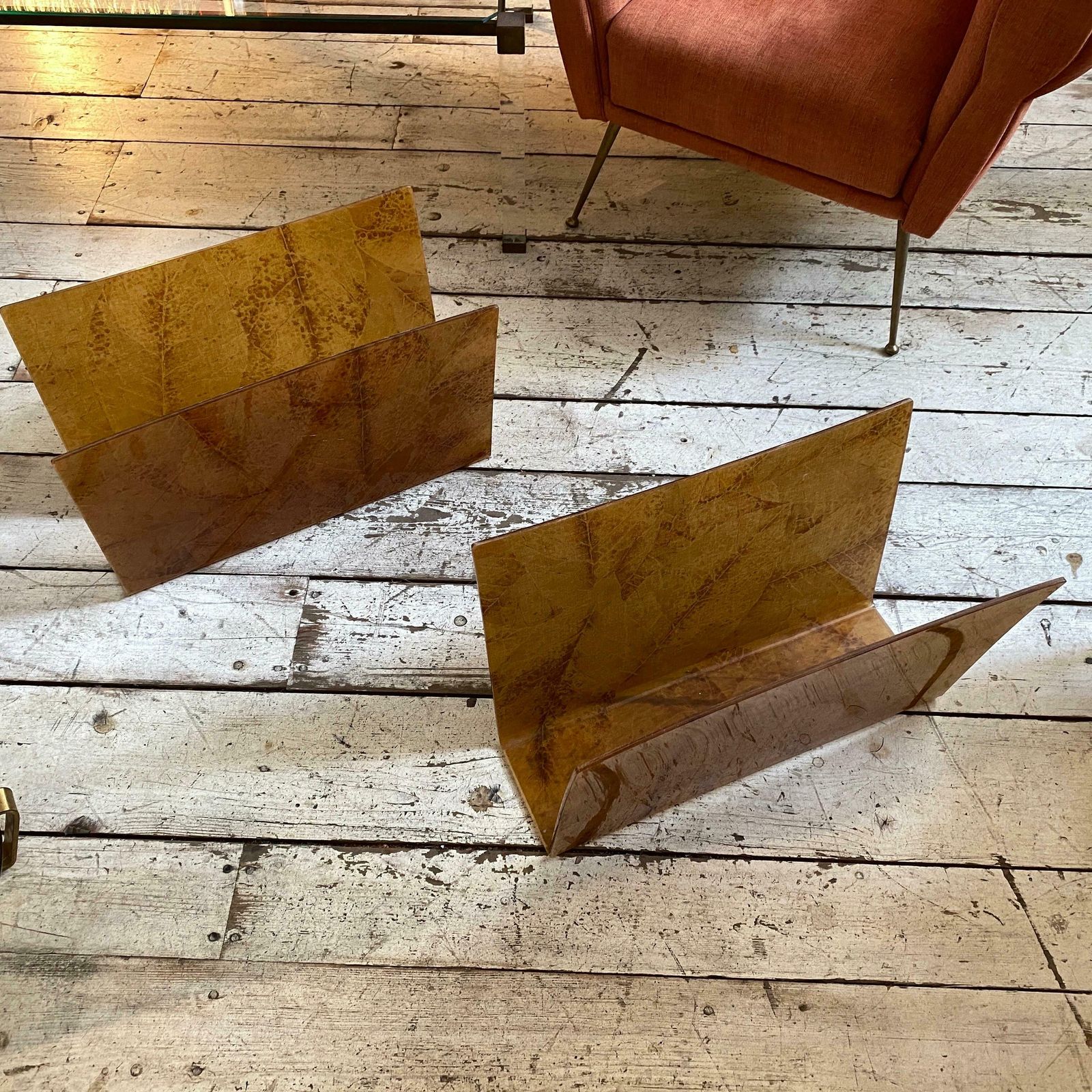 1980s Set Of Two Modernist Lucite Italian Magazine Stands photo for sale