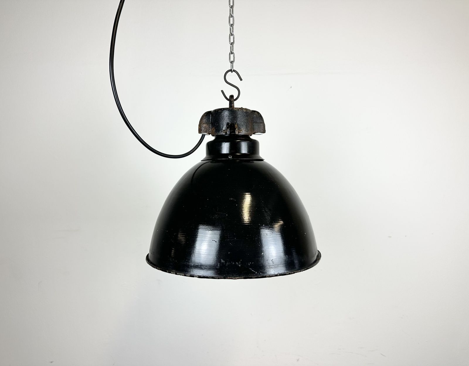 189.0 Bauhaus Black Enamel Factory Pendant Lamp, 1930s photo