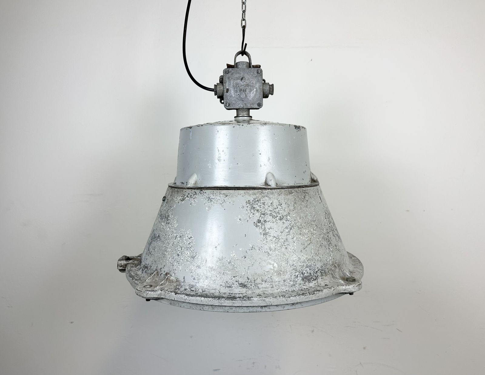 Industrial Polish Cast Aluminium Factory Pendant Lamp From Mesko, 1970s photo Lighting