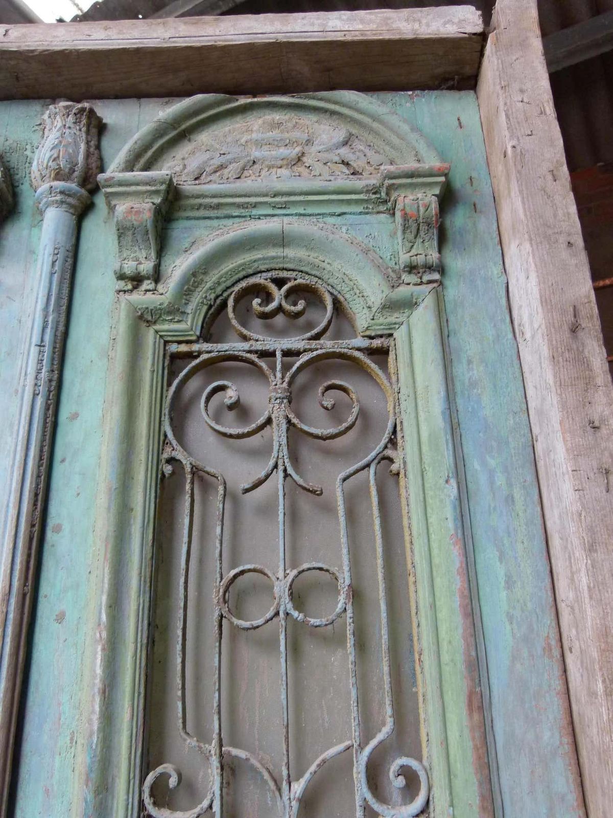 19th Century Wooden Double Front Door In Art Nouveau Style photo vinterior