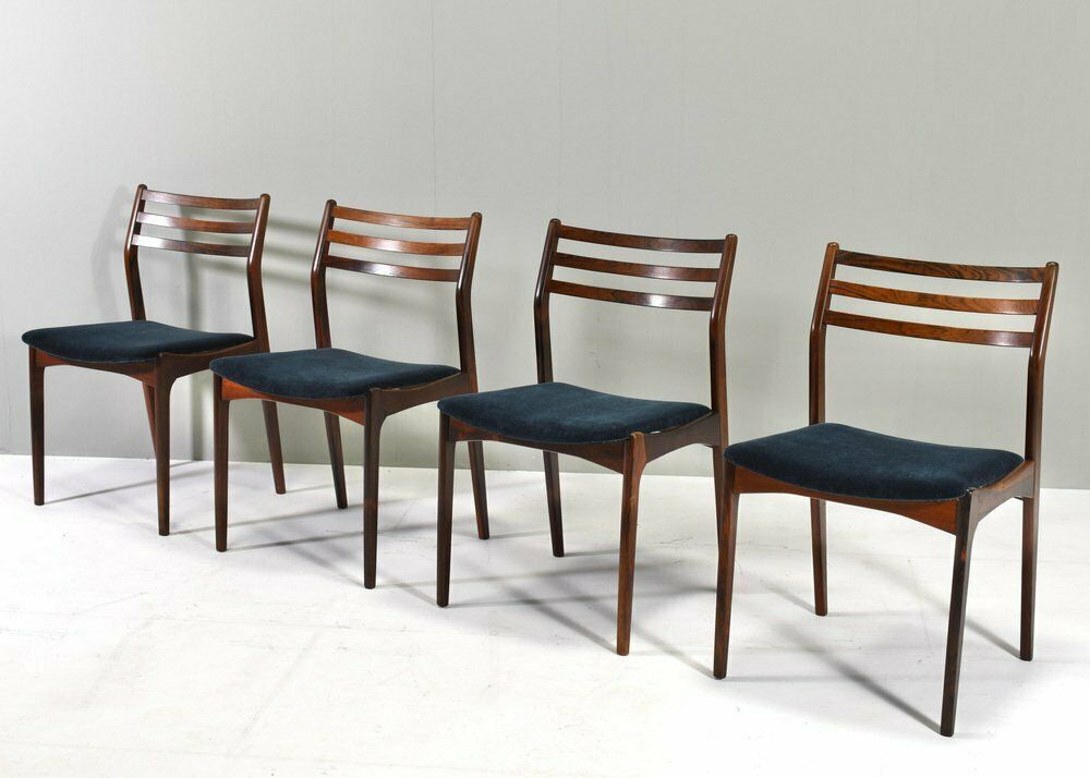 Scandinavian Danish Dining Chairs By Johannes Andersen, Denmark, 1960s, Set Of 4 photo vinterior
