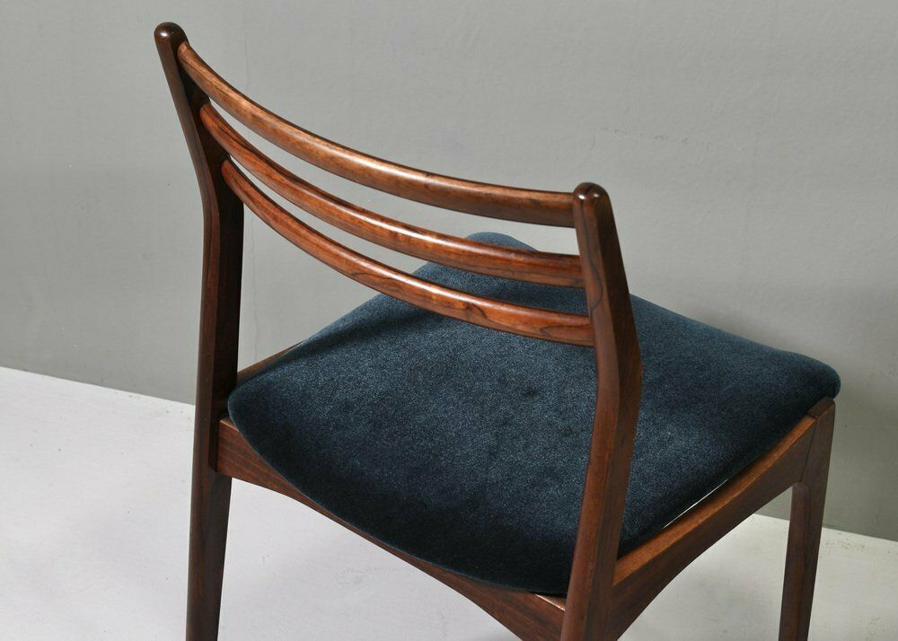 photo vintage Scandinavian Danish Dining Chairs By Johannes Andersen, Denmark, 1960s, Set Of 4