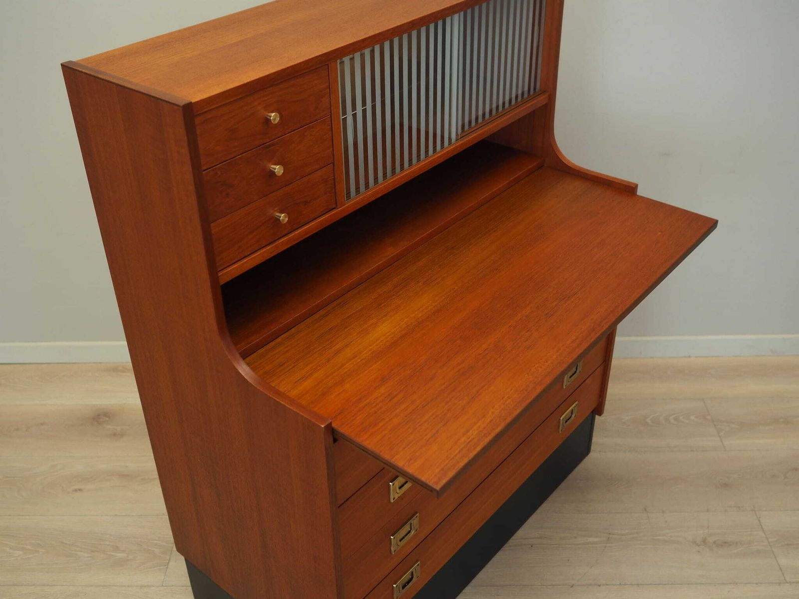 photo furniture Teakhouten Secretaire, Deens Design, Jaren 1970, Productie: Denemarken