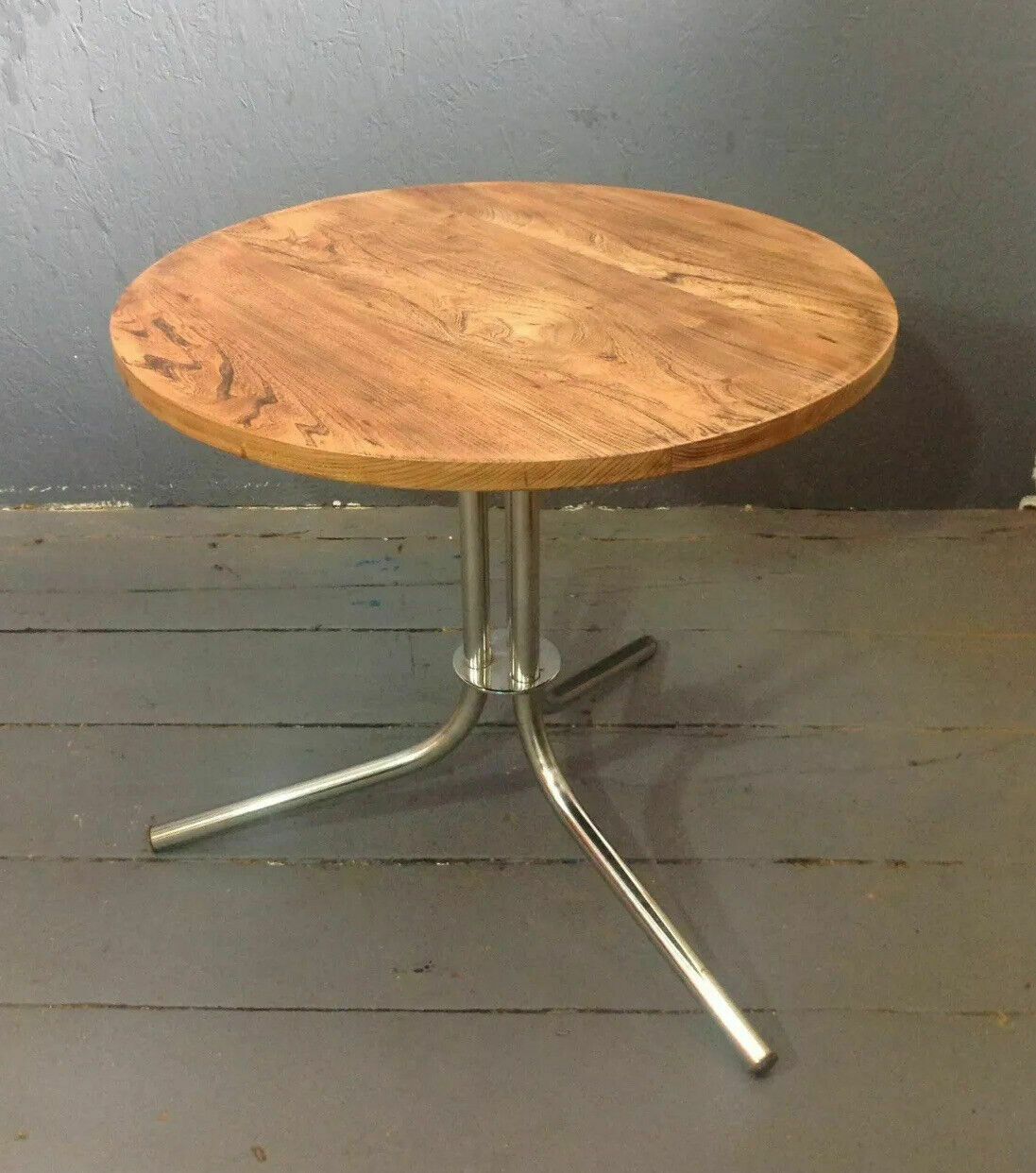 Mid Century Elm Top Coffee/Side Table Tubular Chrome Steel Tripod Legs Vintage
