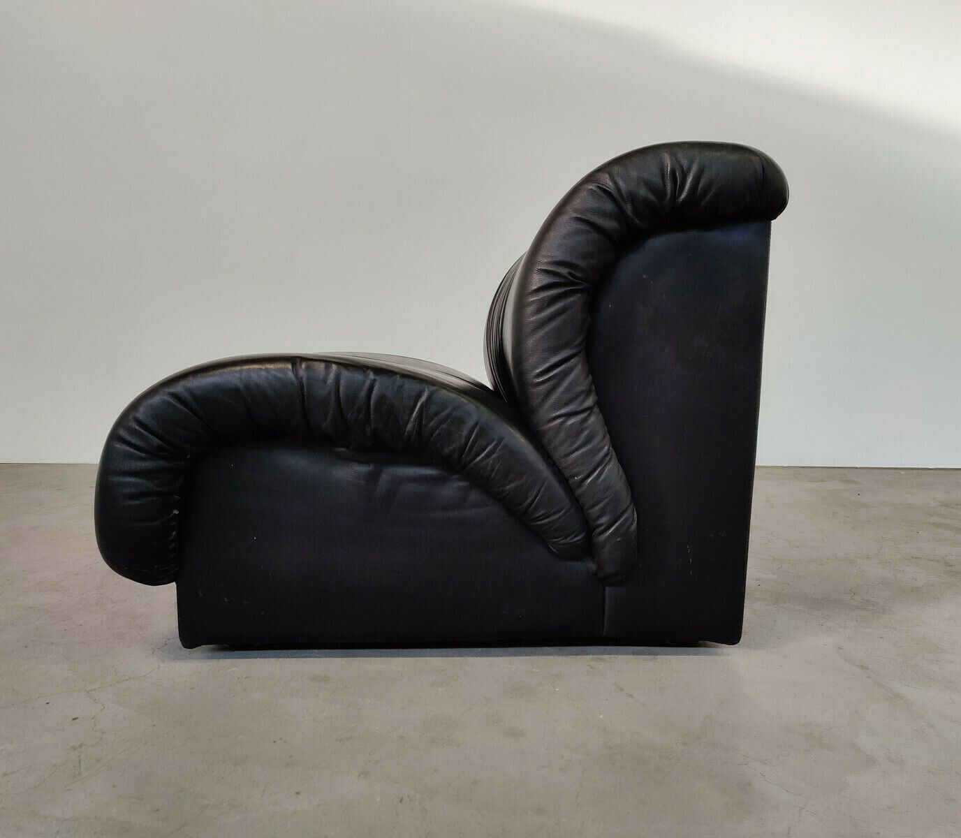 Furniture Mid Century Modern Black Leather Modular Sofa By Doimo Salotti photo