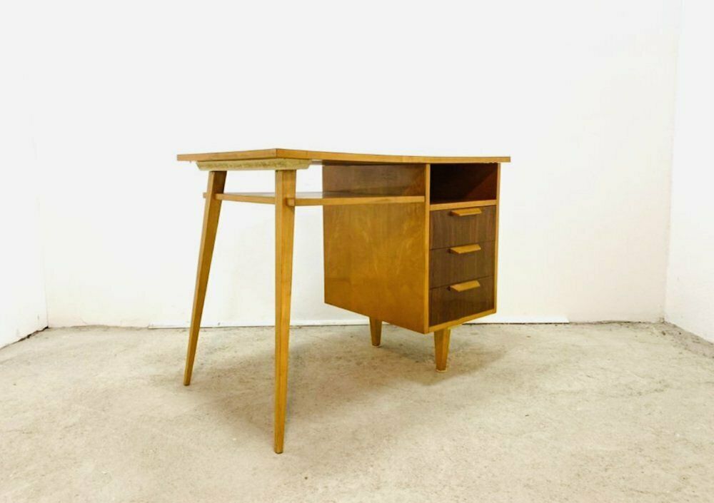 Brussel Era Schrijftafel, Jaren 1960 photo furniture