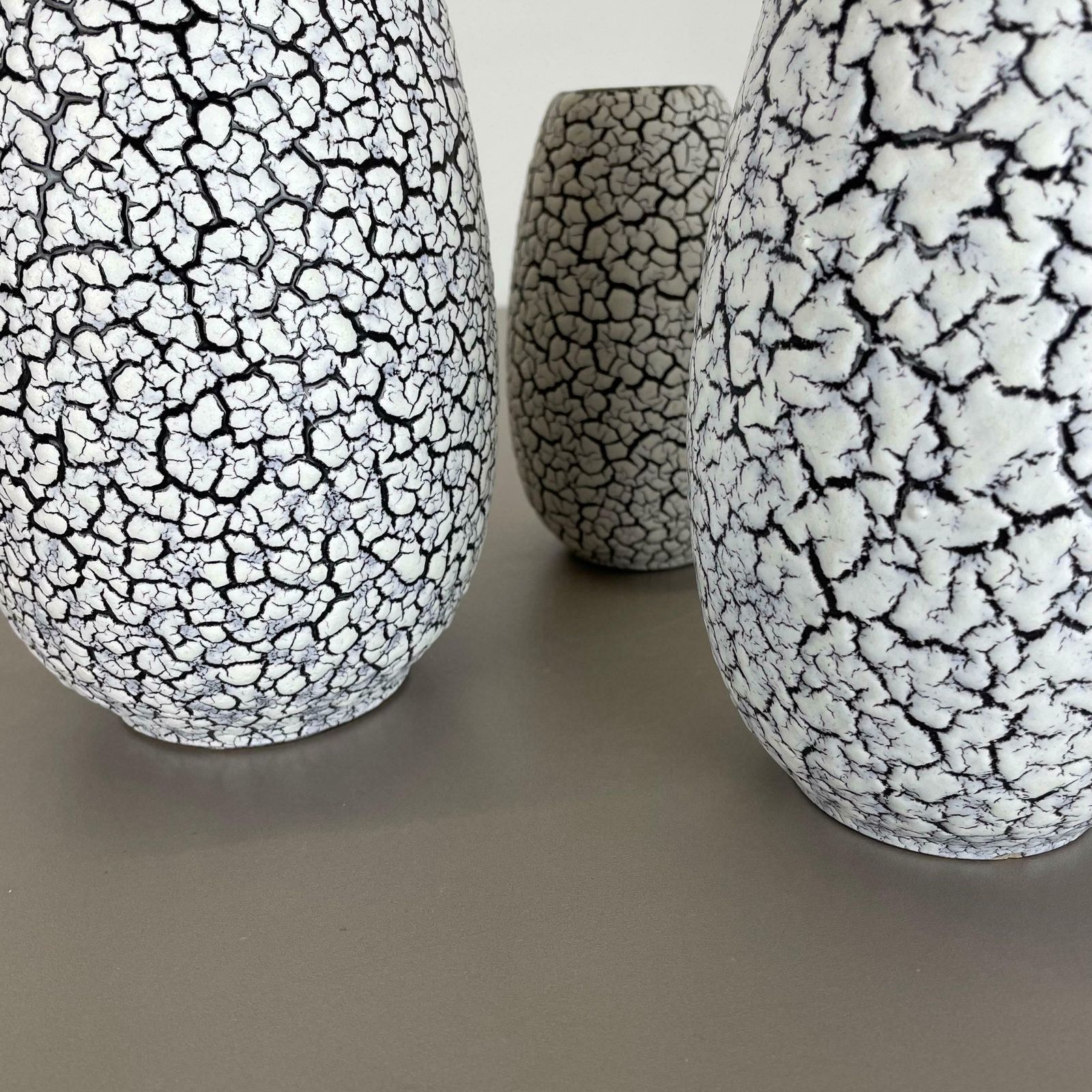 photo vintage Set Of Three Pottery Fat Lava Vases "Craquele" By Jasba, Germany, 1970s