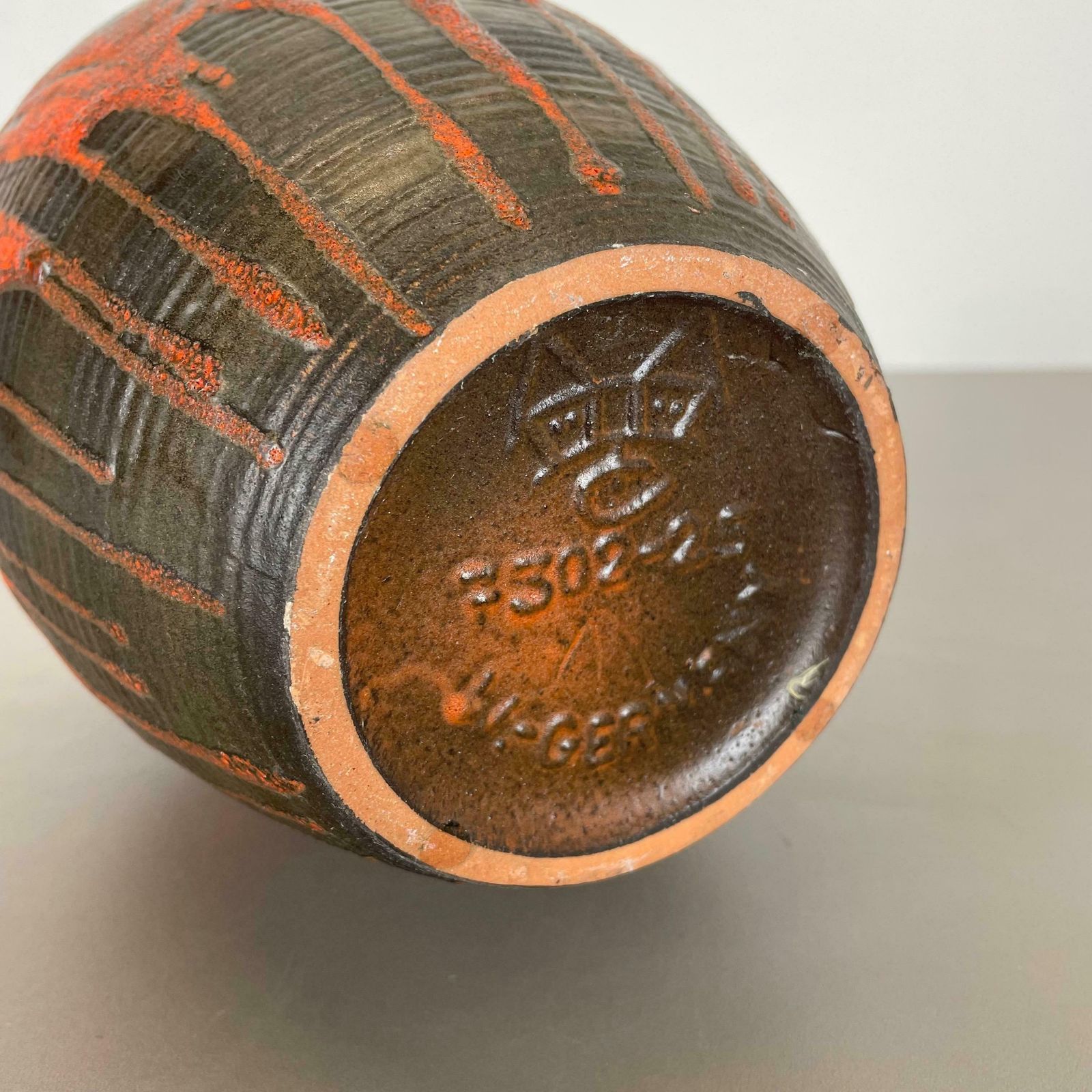 photo vinterior Fat Lava Ceramic Pottery Vase Heinz Siery Carstens Tönnieshof, Germany, 1970s