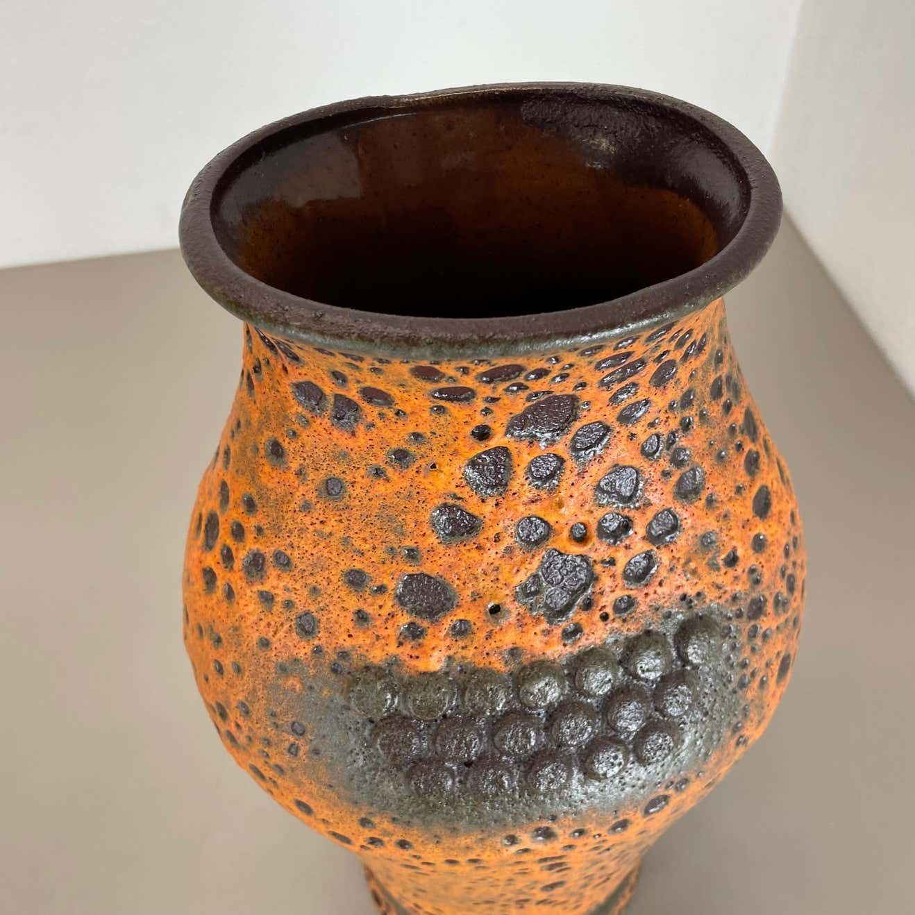 Fat Lava Ceramic Vase "Robot" By Heinz Siery Carstens Tönnieshof, Germany, 1960s photo vintage