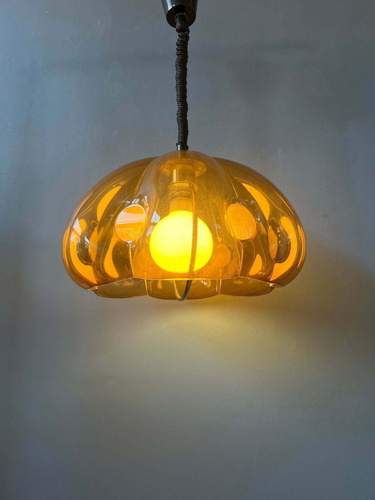 Vintage Herda Space Age Hanglamp | Mid Century Lamp | Retro Jaren '70 Verlichting photo Verlichting