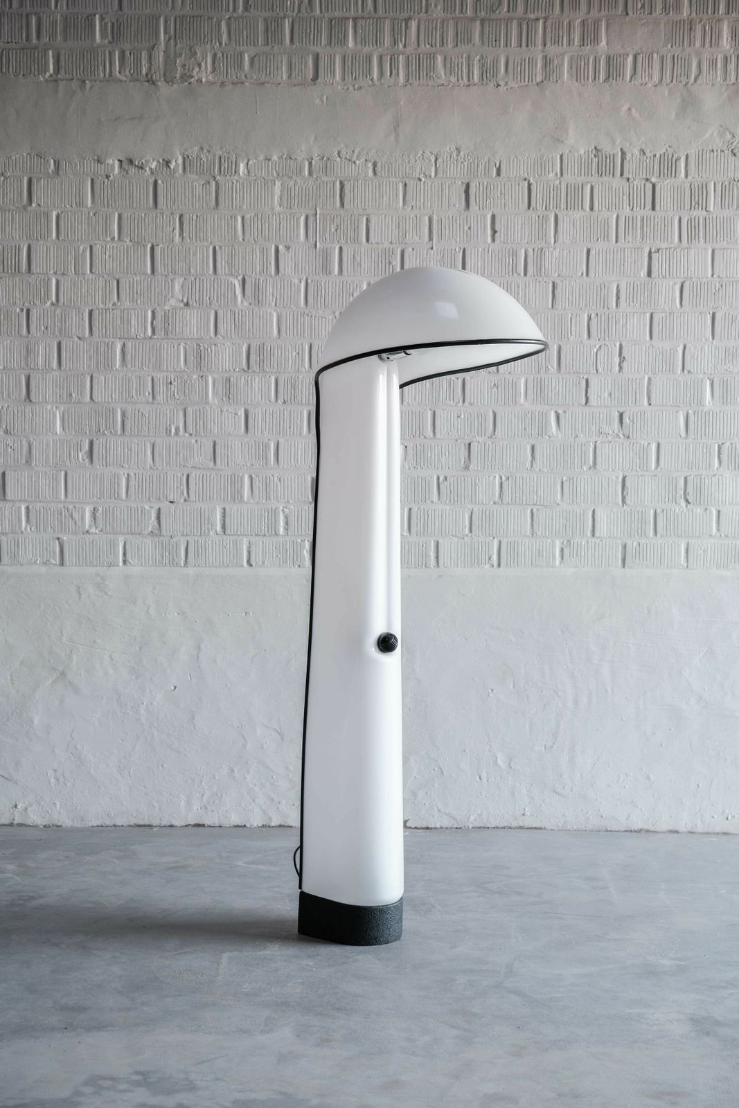 Alba Floor Lamp For Guzzini By Ermanno Lampa & Sergio Brazzoli 70s