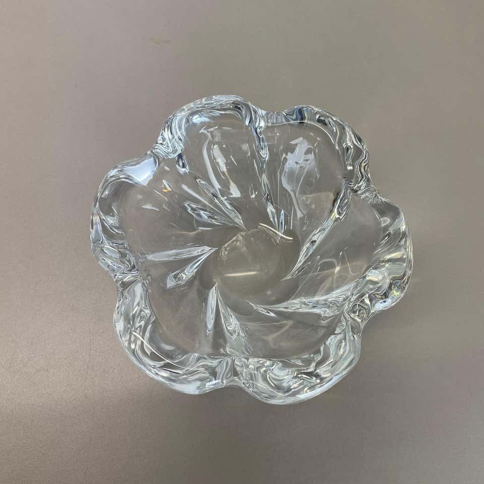 500.0 Large 2kg Floral Glass Shell Bowl Ashtray Element By Orrefors, Sweden, 1970s photo