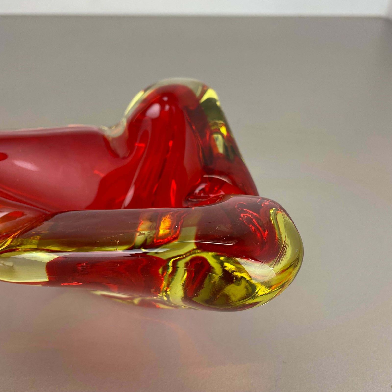 Rare Xl 1,7kg Red Yelllow Bowl Element Shell Ashtray Murano Italy 1970 photo 628.0