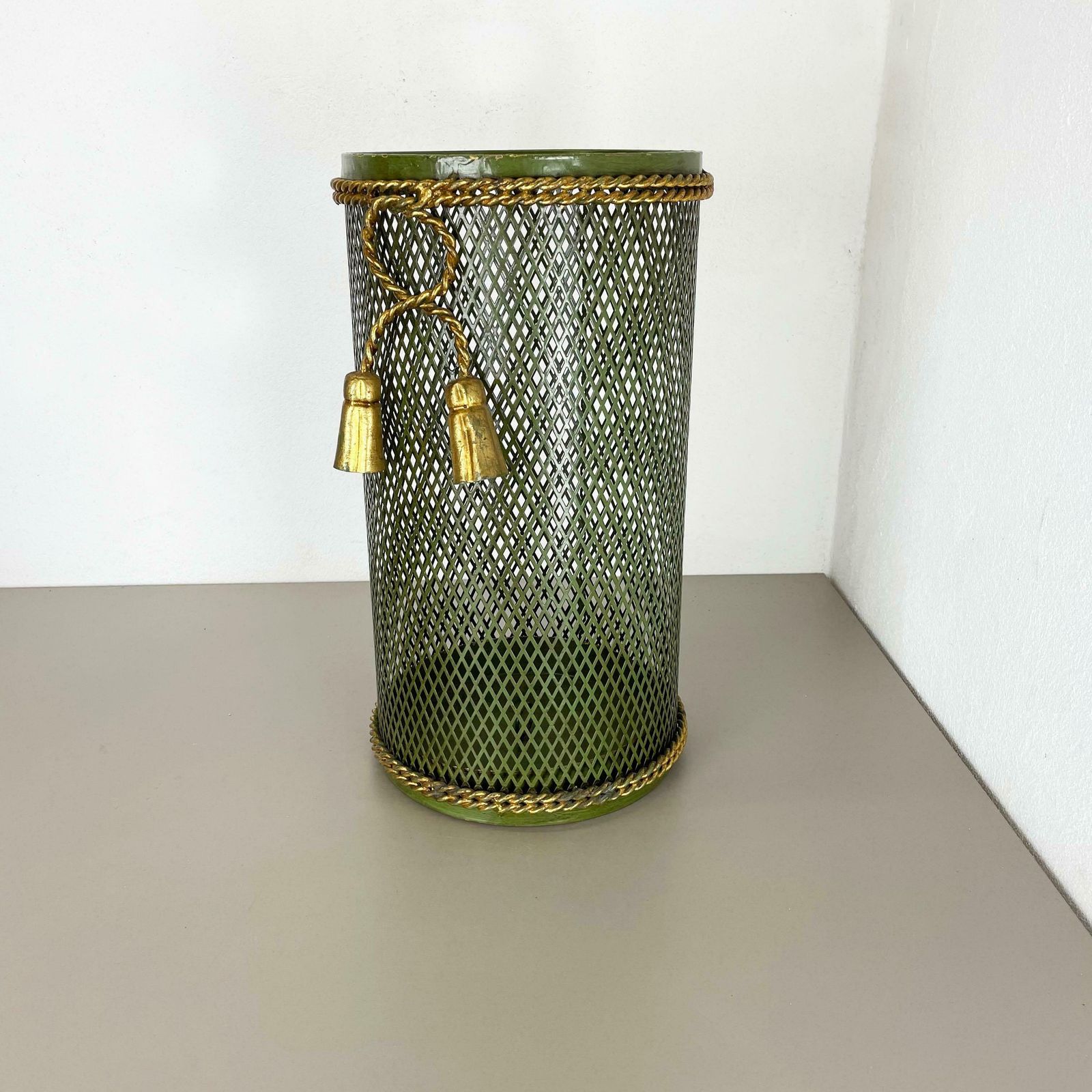 Hollywood Regency Gilded Metal Umbrella Stand By Li Puma, Firenze, Italy, 1950s photo furniture