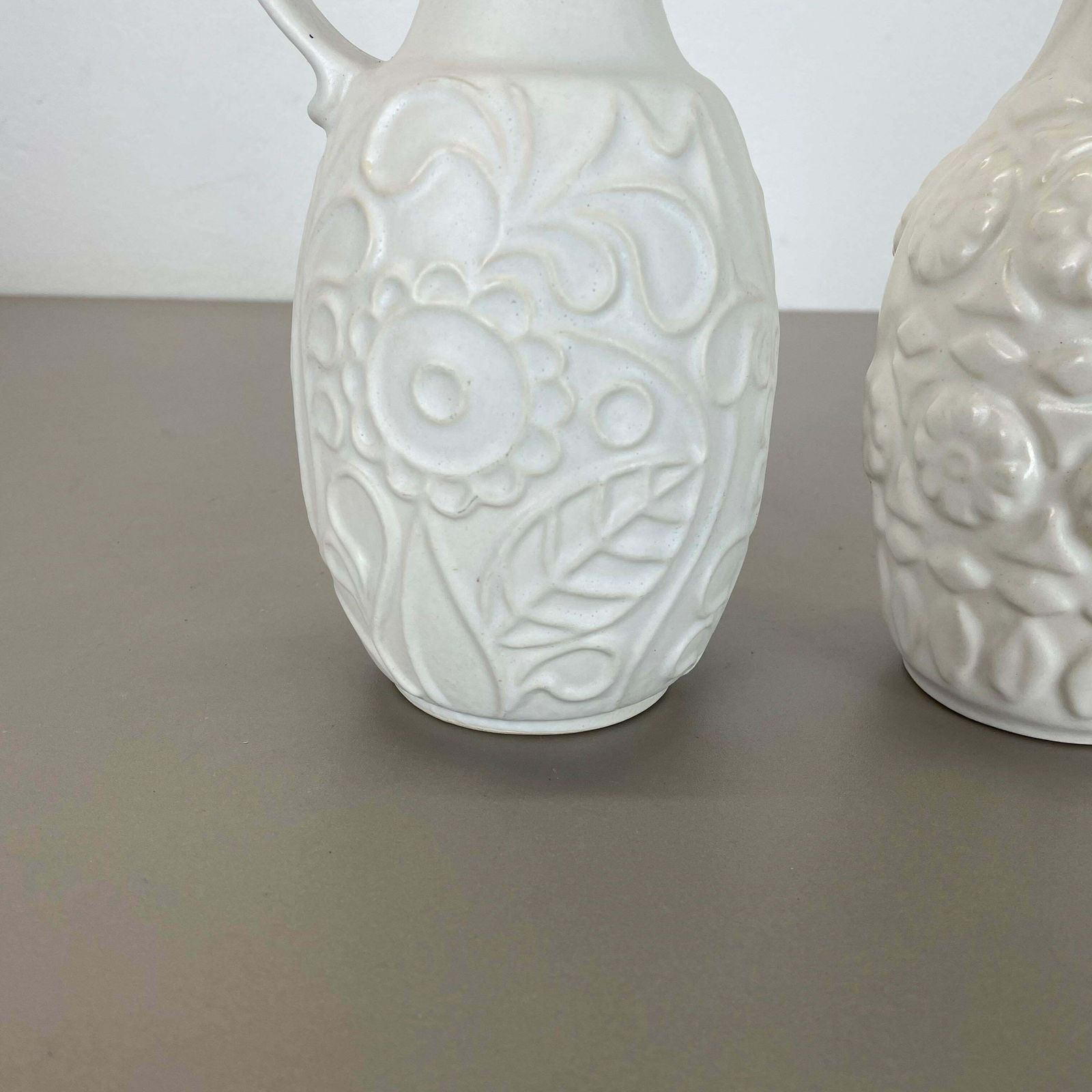 Set Of 2 White Floral Fat Lava Op Art Pottery Vase Made Bay Ceramics, Germany photo vinterior