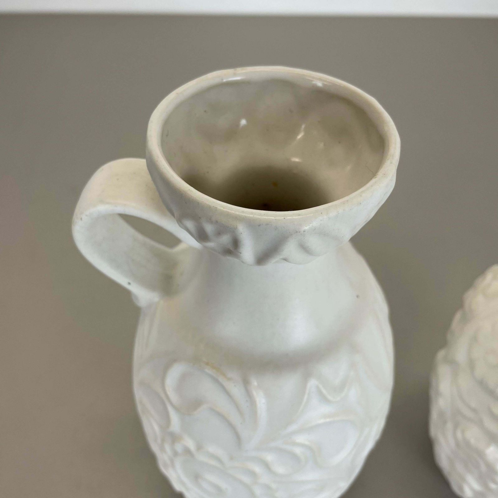 Set Of 2 White Floral Fat Lava Op Art Pottery Vase Made Bay Ceramics, Germany photo vintage
