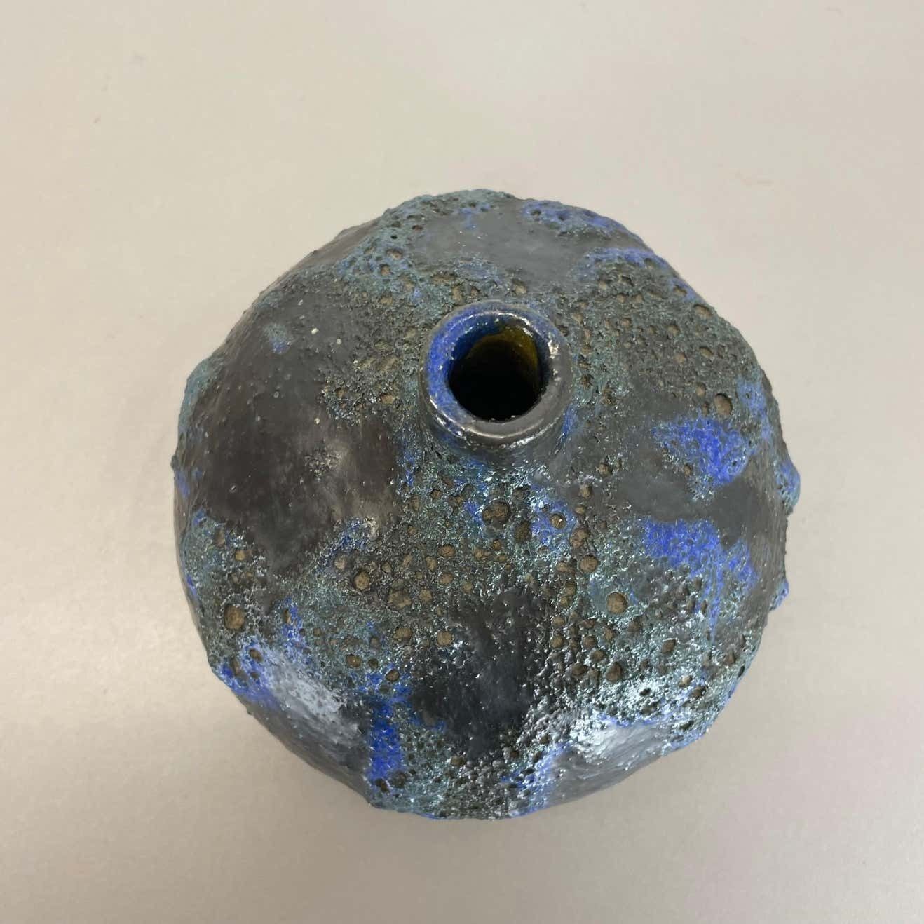 photo vinterior Abstract Ceramic Studio Pottery Vase By Gerhard Liebenthron, Germany, 1970s