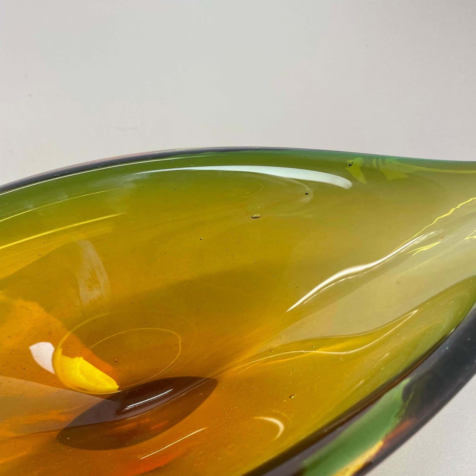 1,8 Kg Glass Bowl Shell Centrepiece By Flavio Poli Attrib Murano Italy 1970s photo buy