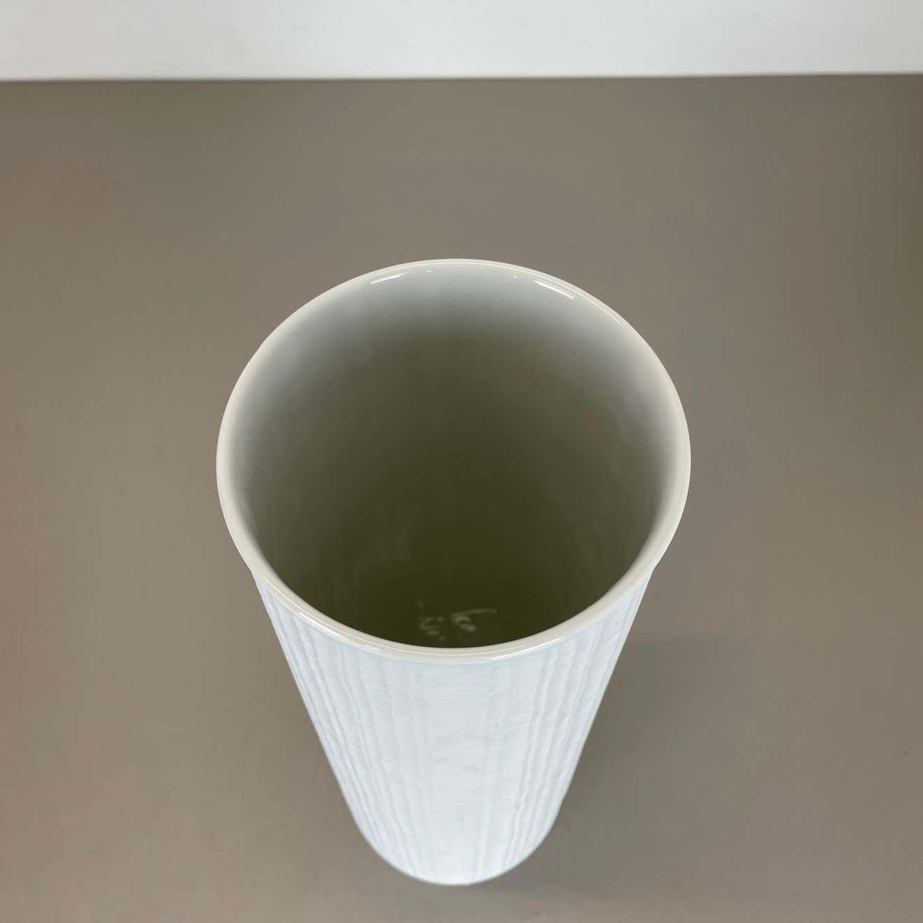 photo for sale Large 32cm Op Art Vase Vase Heinrich Fuchs For Hutschenreuther, Germany, 1970s