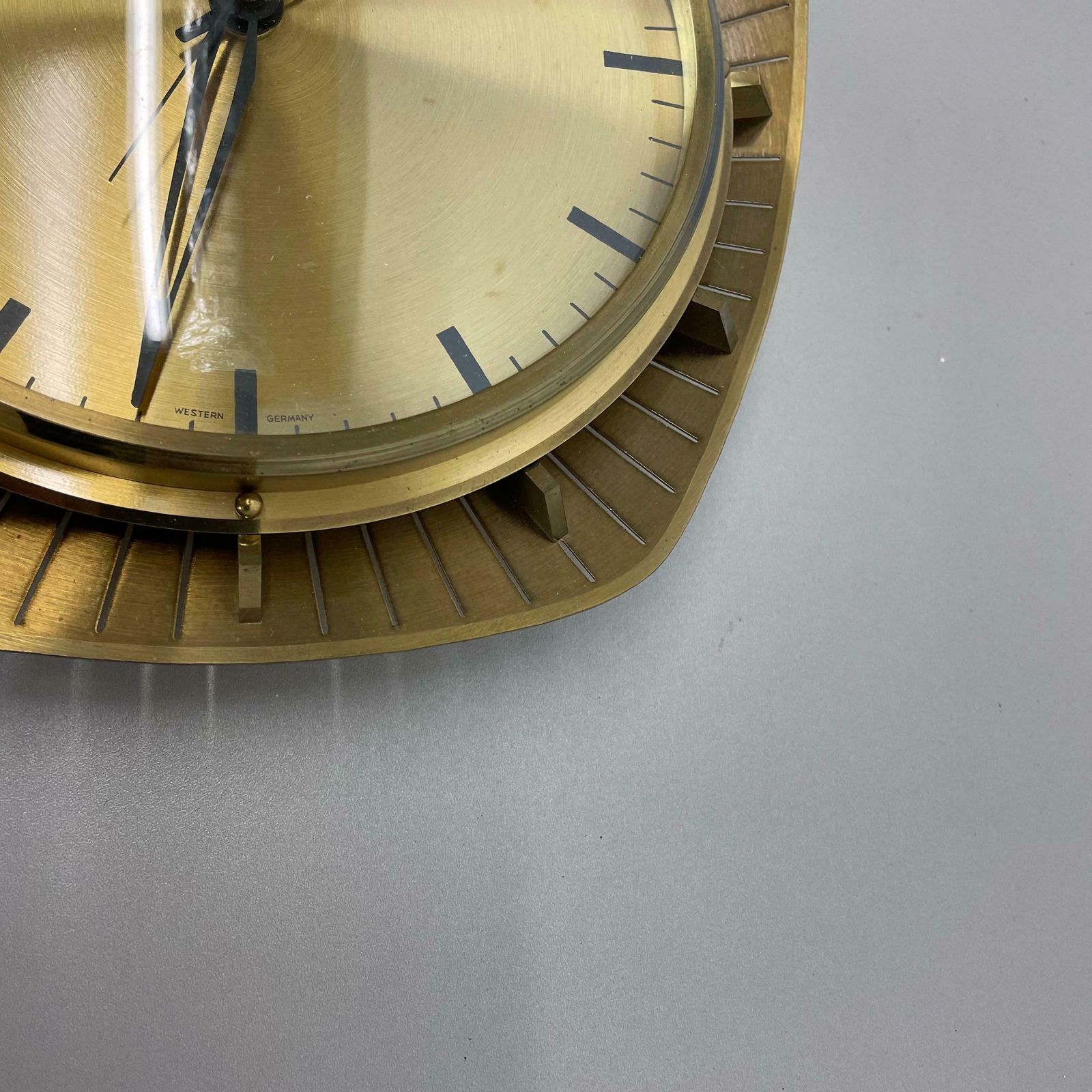 Vintage Hollywood Regency Brass Wall Clock Atlanta Kienzle Germany 1950s photo vintage