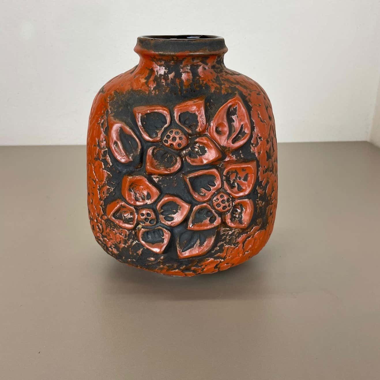 Fat Lava Ceramic Pottery Vase Heinz Siery Carstens Tönnieshof, Germany, 1970s photo furniture