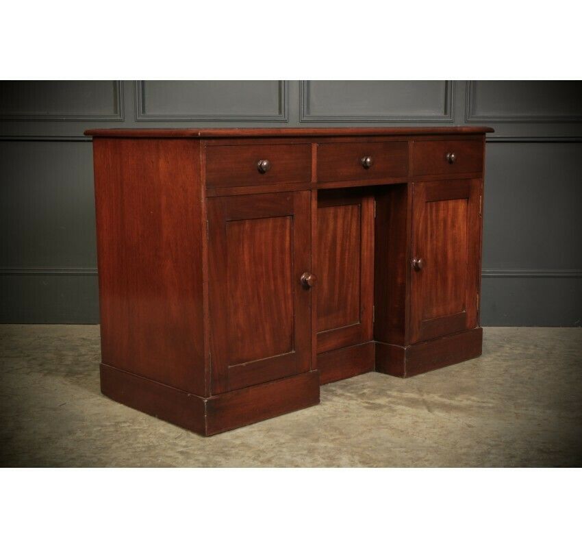Early Victorian Mahogany Kneehole Desk photo furniture