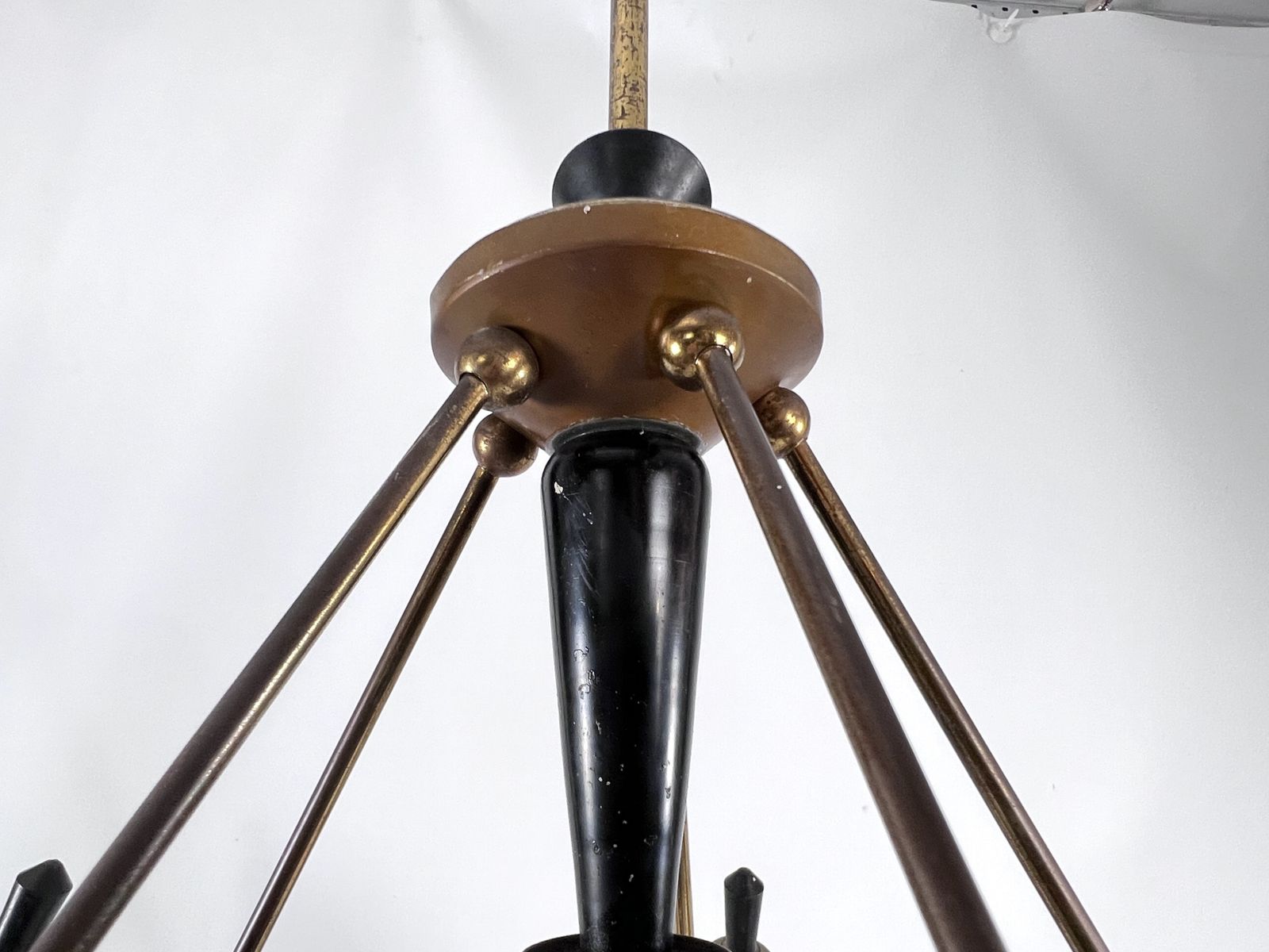 photo vinterior Rare Mid Century Modern Sputnik Chandelier By Stilnovo. Italy 1950s