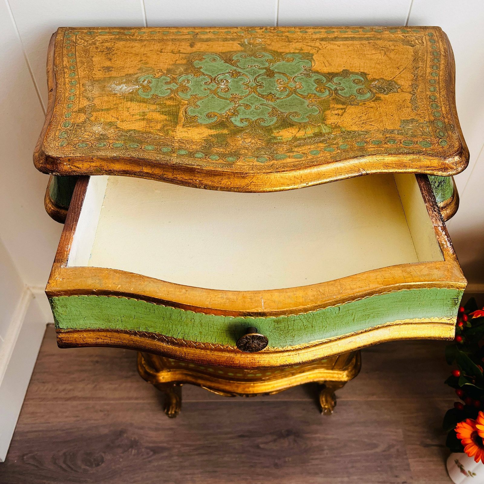 Vintage Vitrinekast, Venetiaans Kabinet Met Sleutel, Houten Vitrinekast, Woningdecoratie, Italiaans Meubilair photo buy