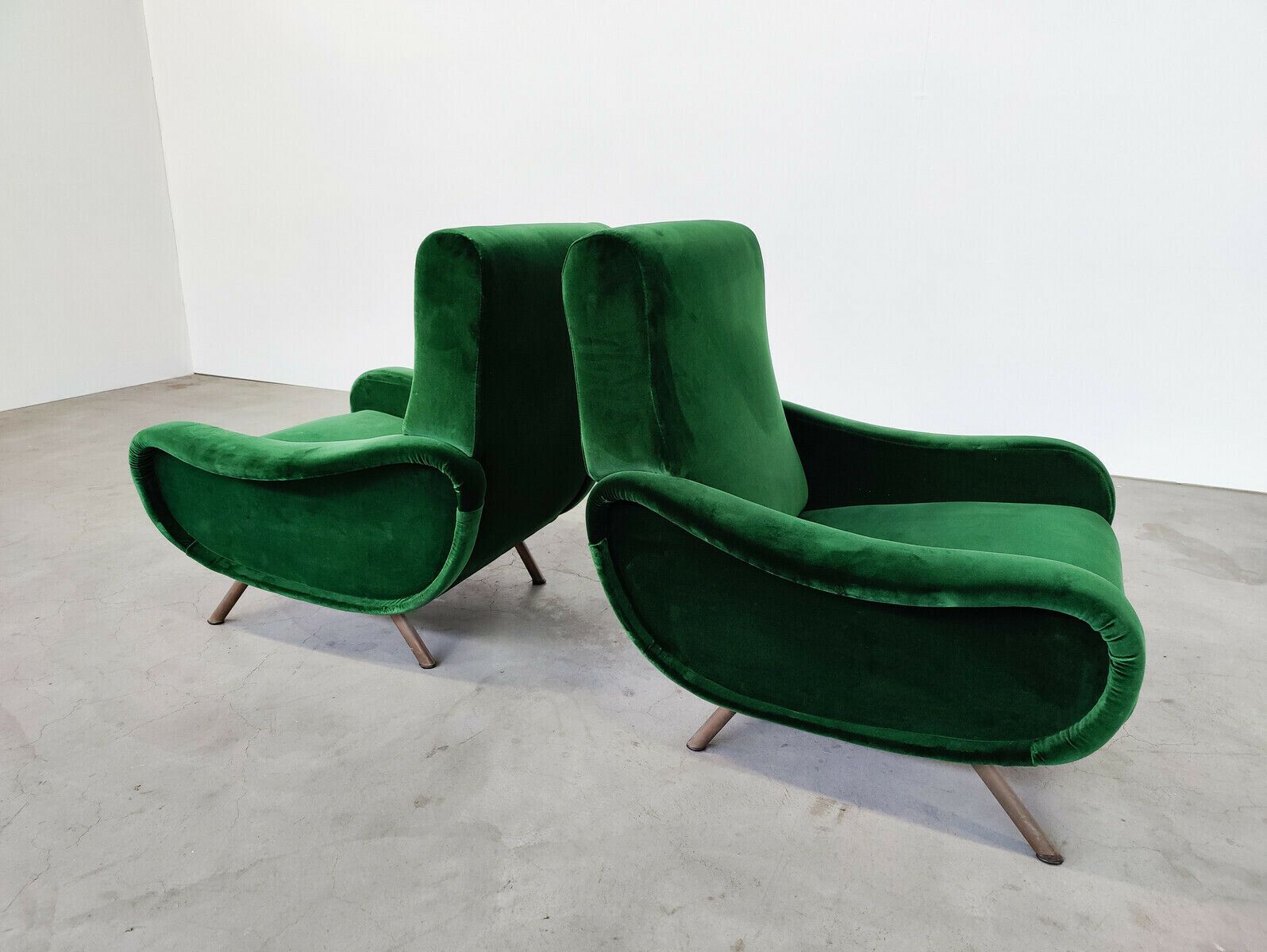 Pair Of Mid Century "Lady" Armchairs By Marco Zanuso For Arflex photo for sale