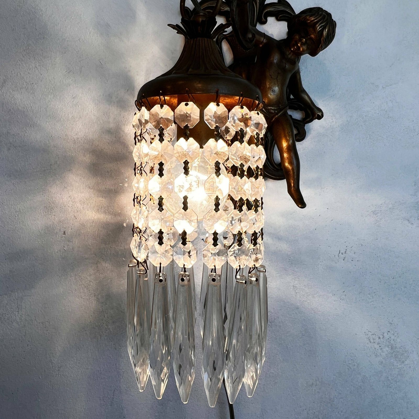 Unique French Cherub/Putti/Angel Wall Sconce, Crystals Lampshade, Home Lighting, Interior Design photo vinterior