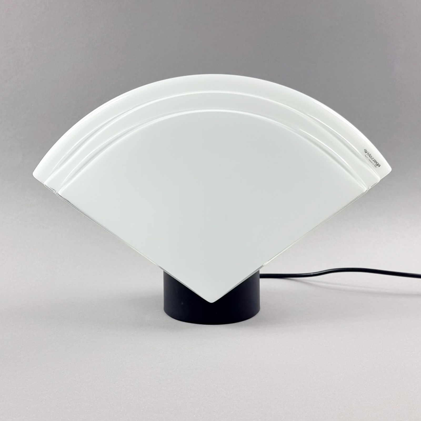 Grote Murano Opaline Glazen Tafellamp Van Av Mazzega, Italië, Jaren 1970 photo furniture