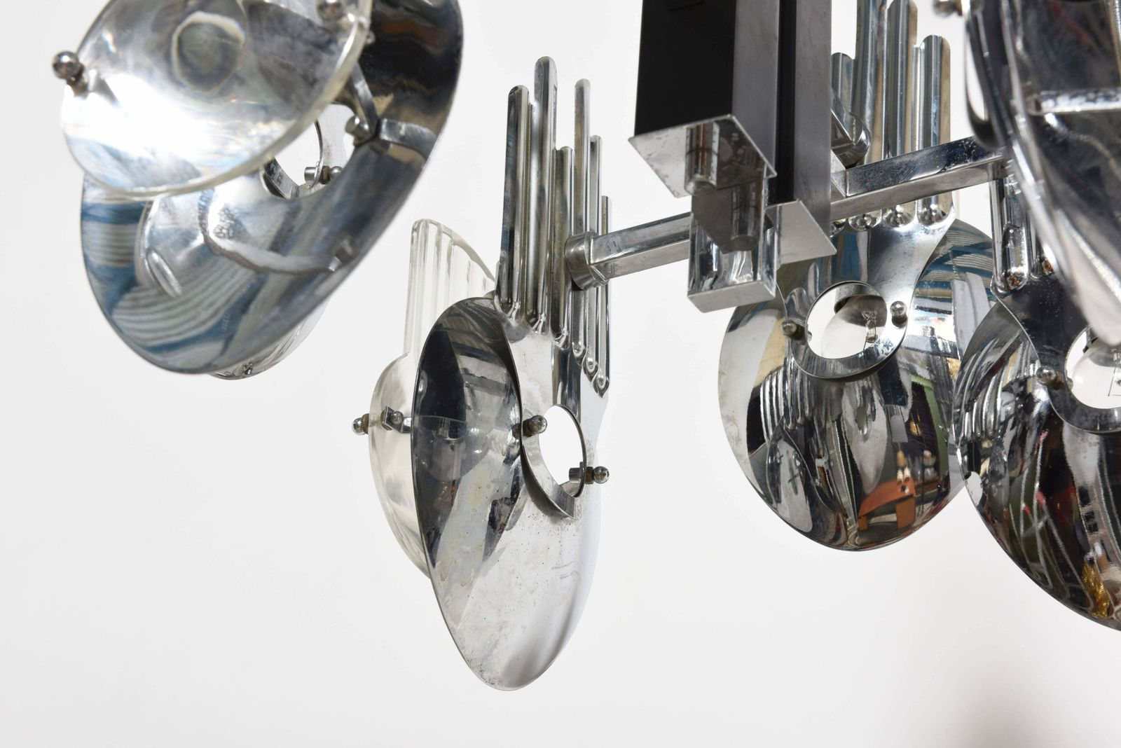 1970s Chrome Optic Chandelier By Italian Designer Oscar Torlasco photo Lighting